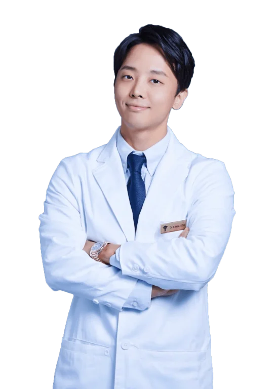 Woo Dental doctor