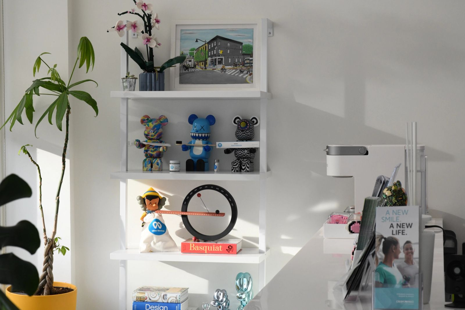 Welcoming details inside Woo Dental